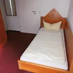 מלון Erbenhof 3*