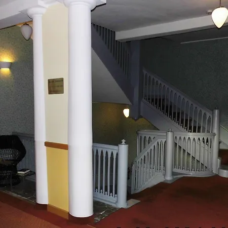 Erbenhof 3*